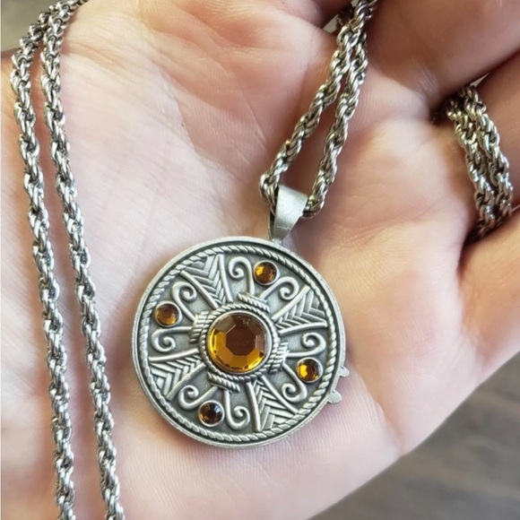 N122 Aztec sun clock reversible silver pendant on a long chain blue and yellow - Picture 4 of 10